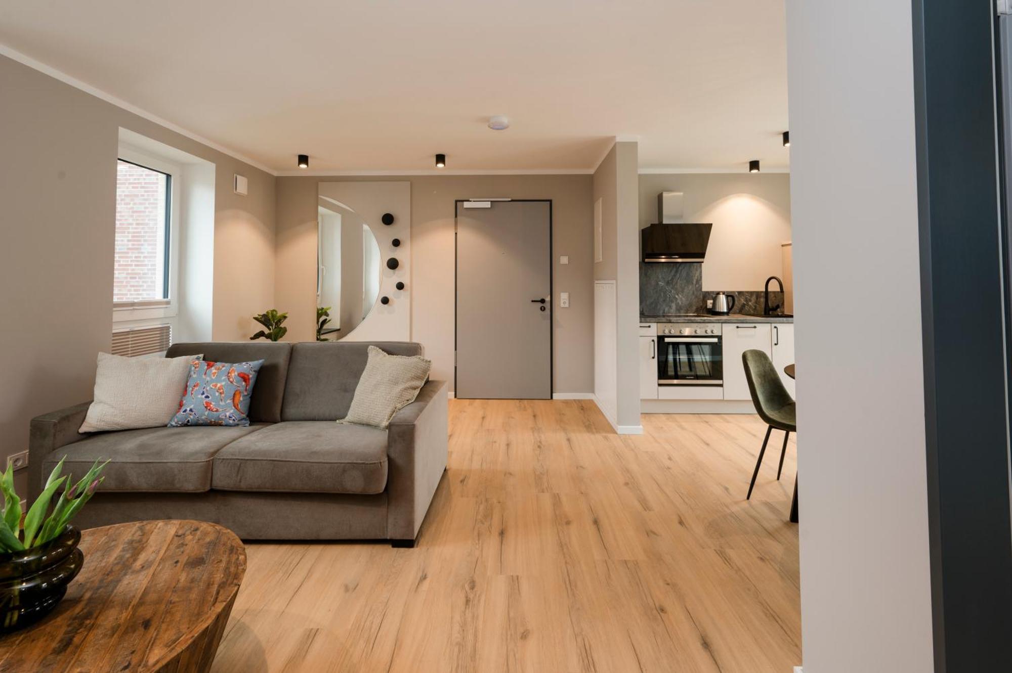 Apartments By Altes Zollamt Husum  Bagian luar foto
